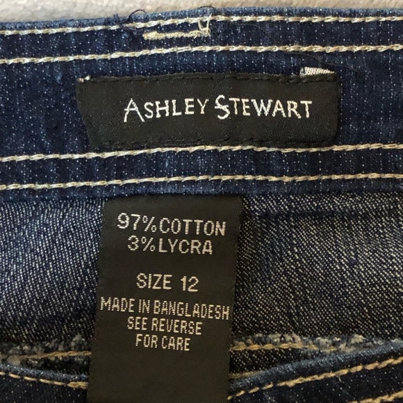 Ashley Steward Bermuda Blue Denim Cuffed Shorts Size 12 - Picture 6 of 8